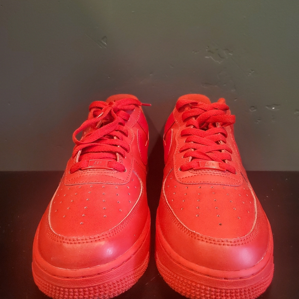 Nike Air Force One Triple Red
